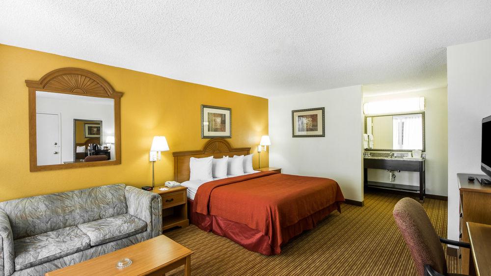 Quality Inn Ponca City Route 77 Exterior foto